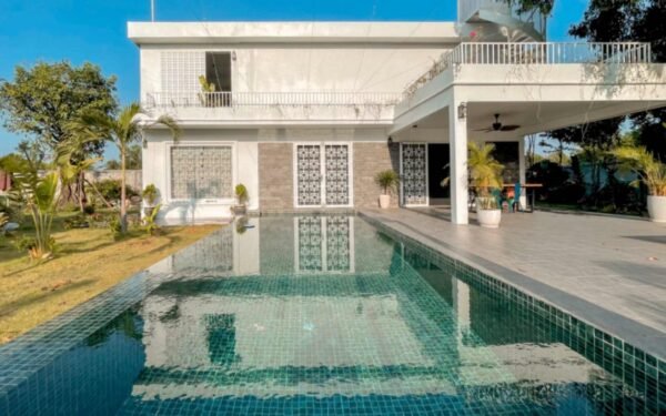 Luxury-3-Bedroom-Villa-For-Sale-in-Kampot-11