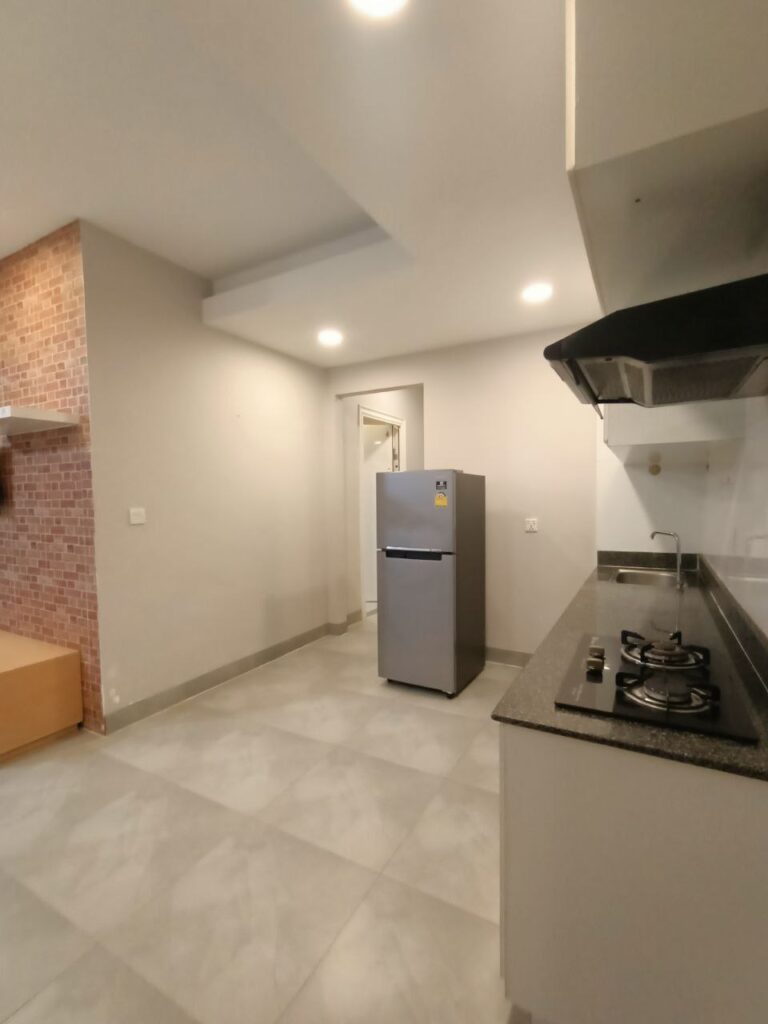 2-Bedroom-Apartment-for-Rent-Near-Angkor-Supermarket-04