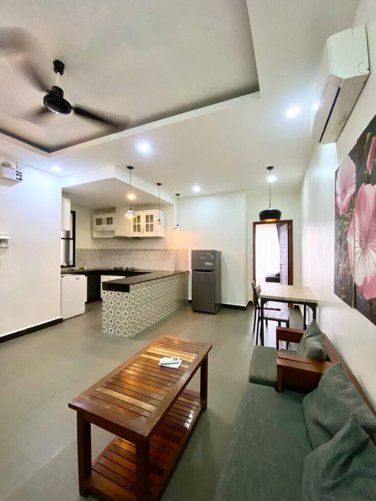 2-Bedroom-Apartment-for-Rent-near-Wat-Bo-04