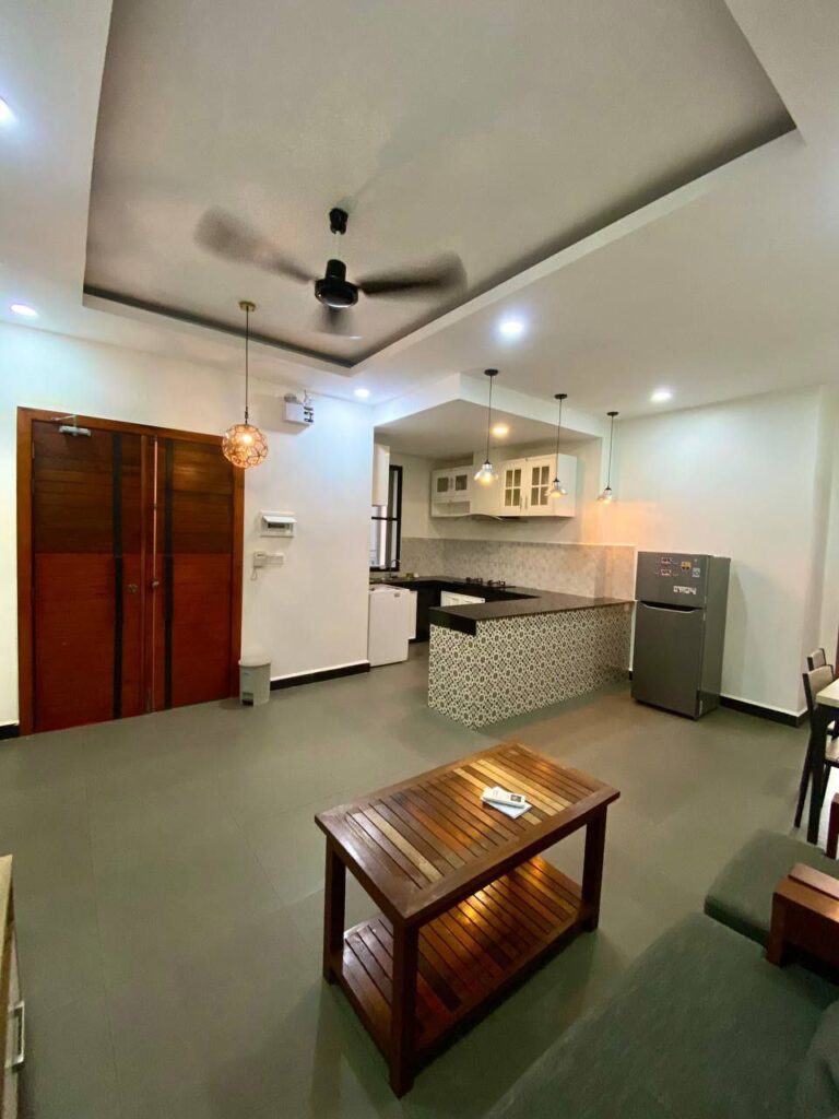 2-Bedroom-Apartment-for-Rent-near-Wat-Bo-05