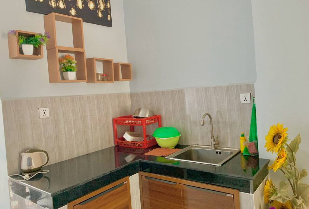 Apartments-for-rent-near-the-river-in-Kampot-town-07