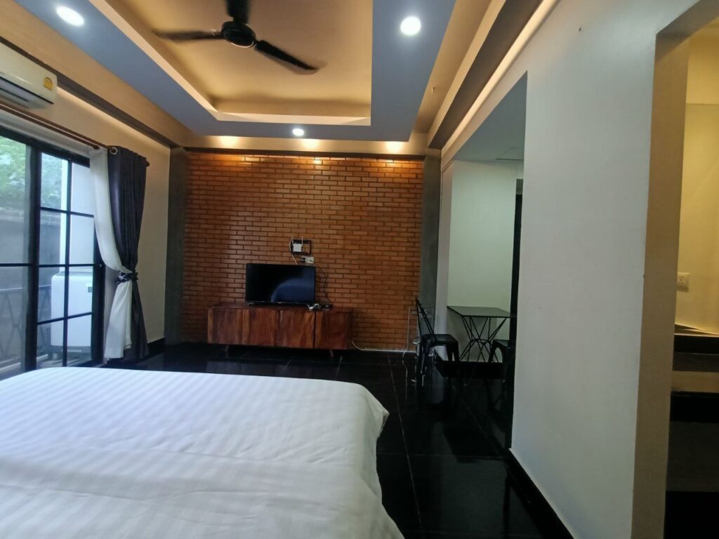 Beautiful-Apartment-for-Rent-Near-Wat-Bo-05