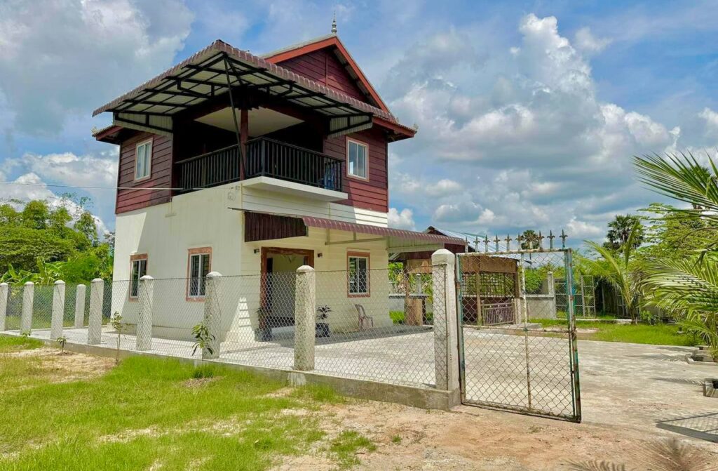 Khmer-house-for-rent-in-Kampot