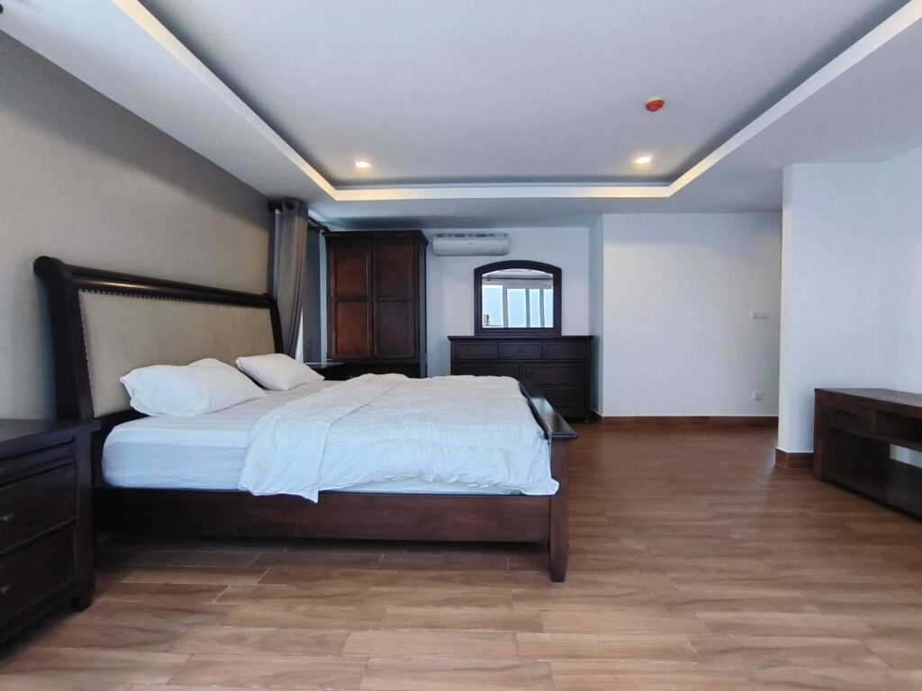 Duplex Penthouse Apartment for Rent in Phnom Penh