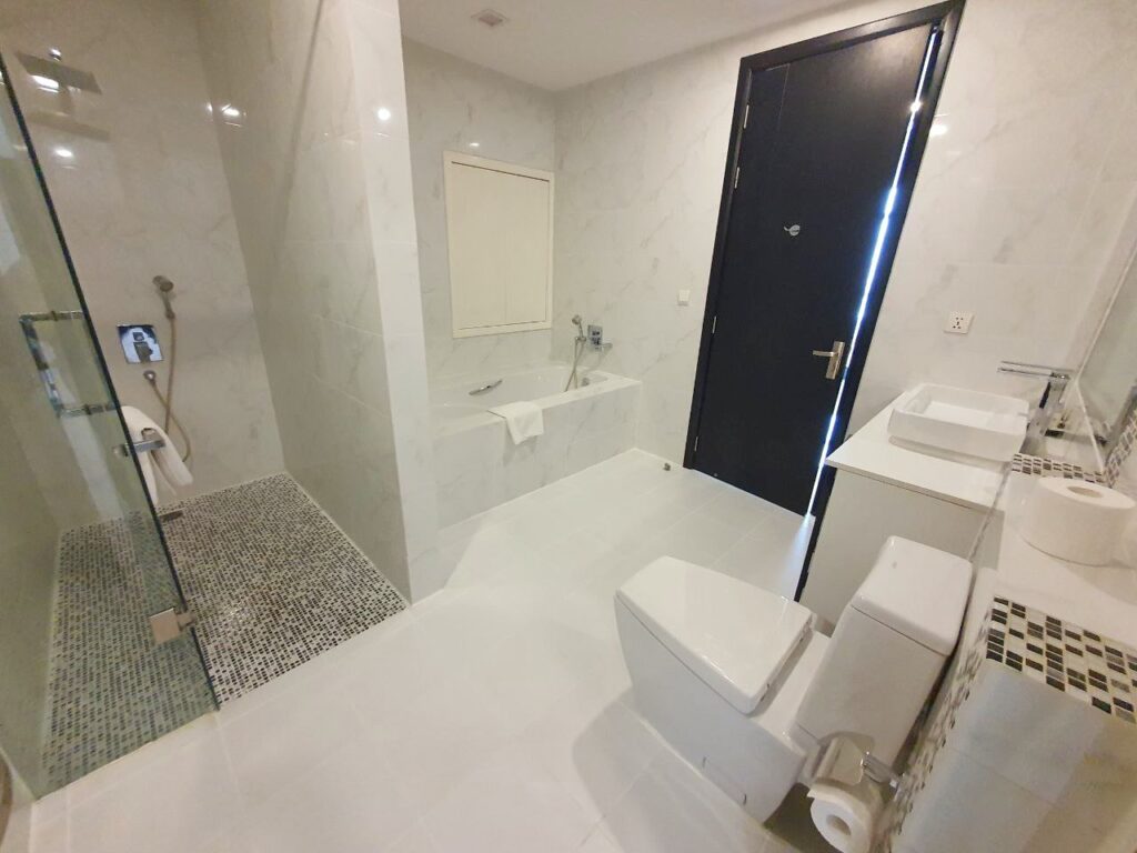 Modern 1 Bedroom Apartment for Rent in Daun Penh, Phnom Penh