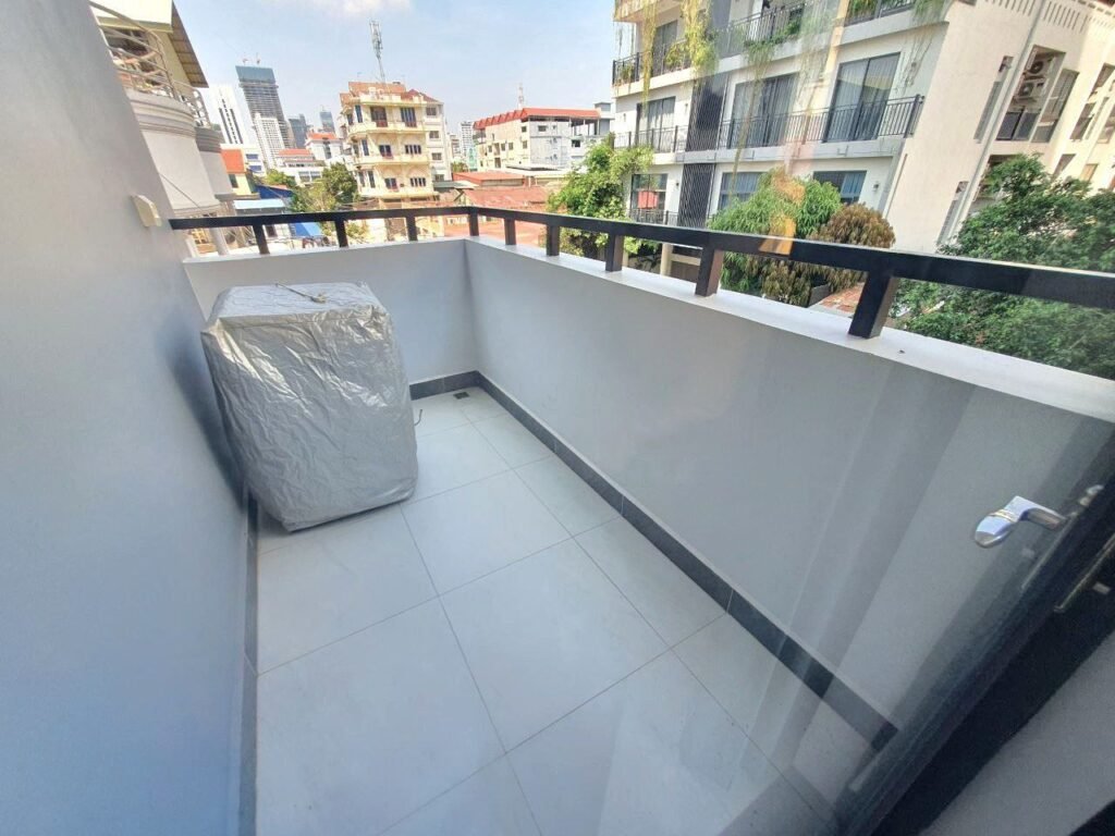 Nice 1 Bedroom Apartment For Rent in Boeung Trabaek