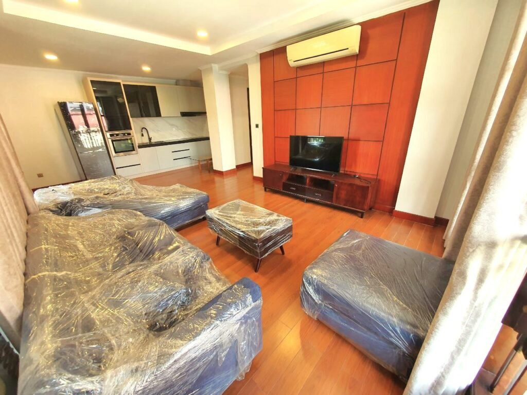 Western Style 2 Bedroom Serviced Apartment for Rent in BKK1