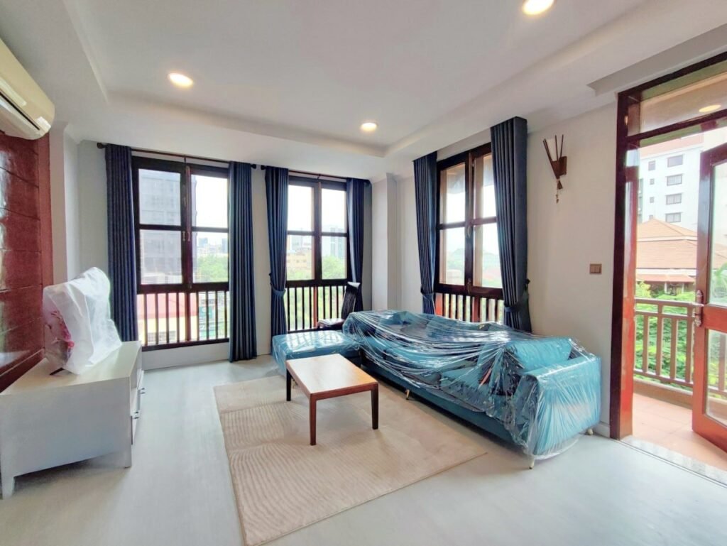 Western Style Fully Furnished Apartment for Lease in BKK1, Phnom Penh
