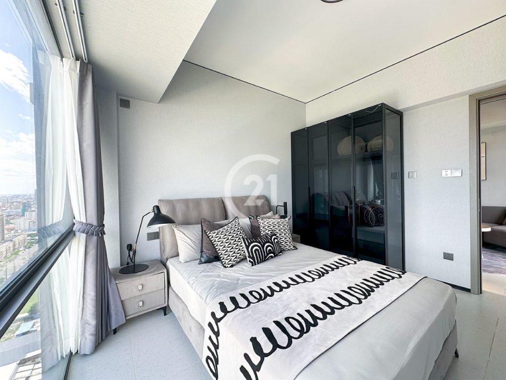 Spacious 2-Bedroom Condo for Sale in Boueng Kok