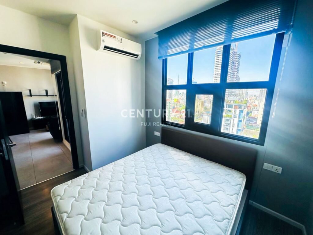 Modern 1-Bedroom Condo for Sale at L’Attrait BKK1 Condominium, Phnom Penh