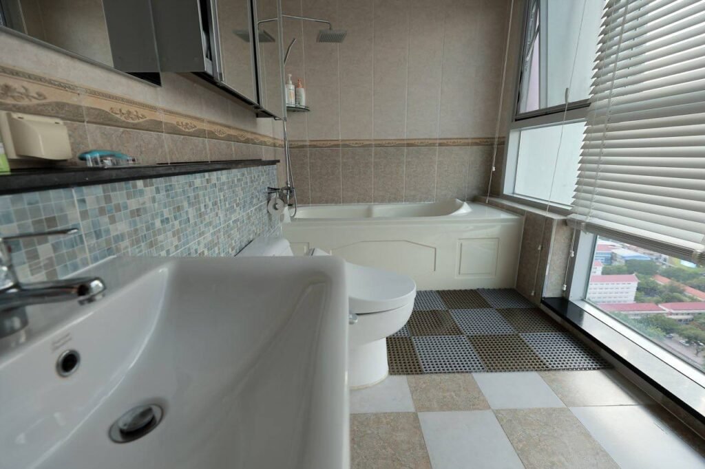 Luxury 4-Bedroom Duplex Penthouse for Rent in BKK1, Phnom Penh